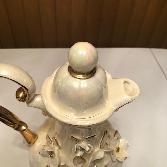 Norcrest Japan GD-17 Exquisite Iridescent vase white gold trim with flowers - Picture 6 of 16